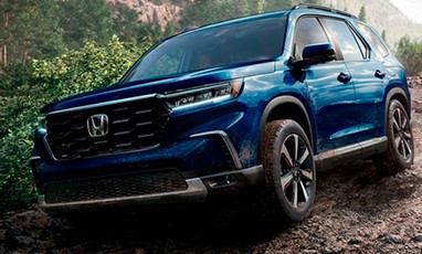 Control de descenso en pendientes que asiste para mejorar la tracción. Control de descenso en pendientes que asiste para mejorar la tracción.